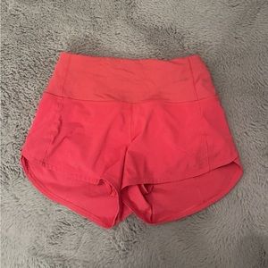 lululemon shorts size 2 in the color “lipgloss”